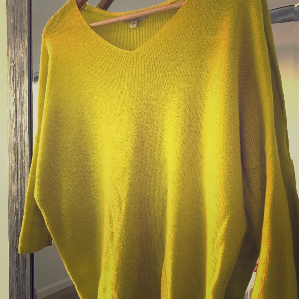 XS Gap Sweater